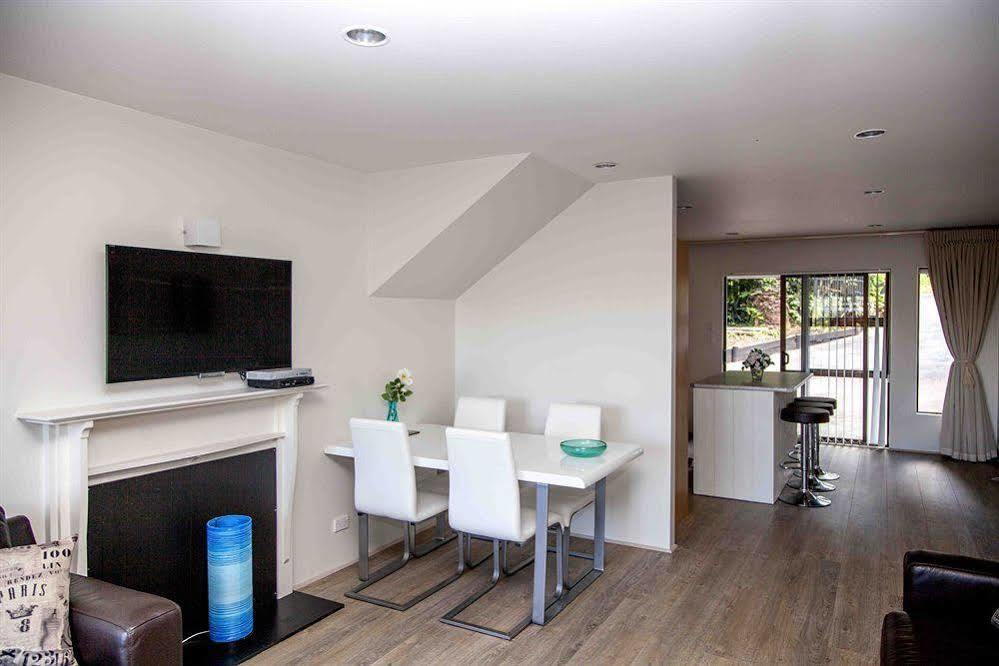 Le Chalet Waiheke Apartments Ostend Kültér fotó