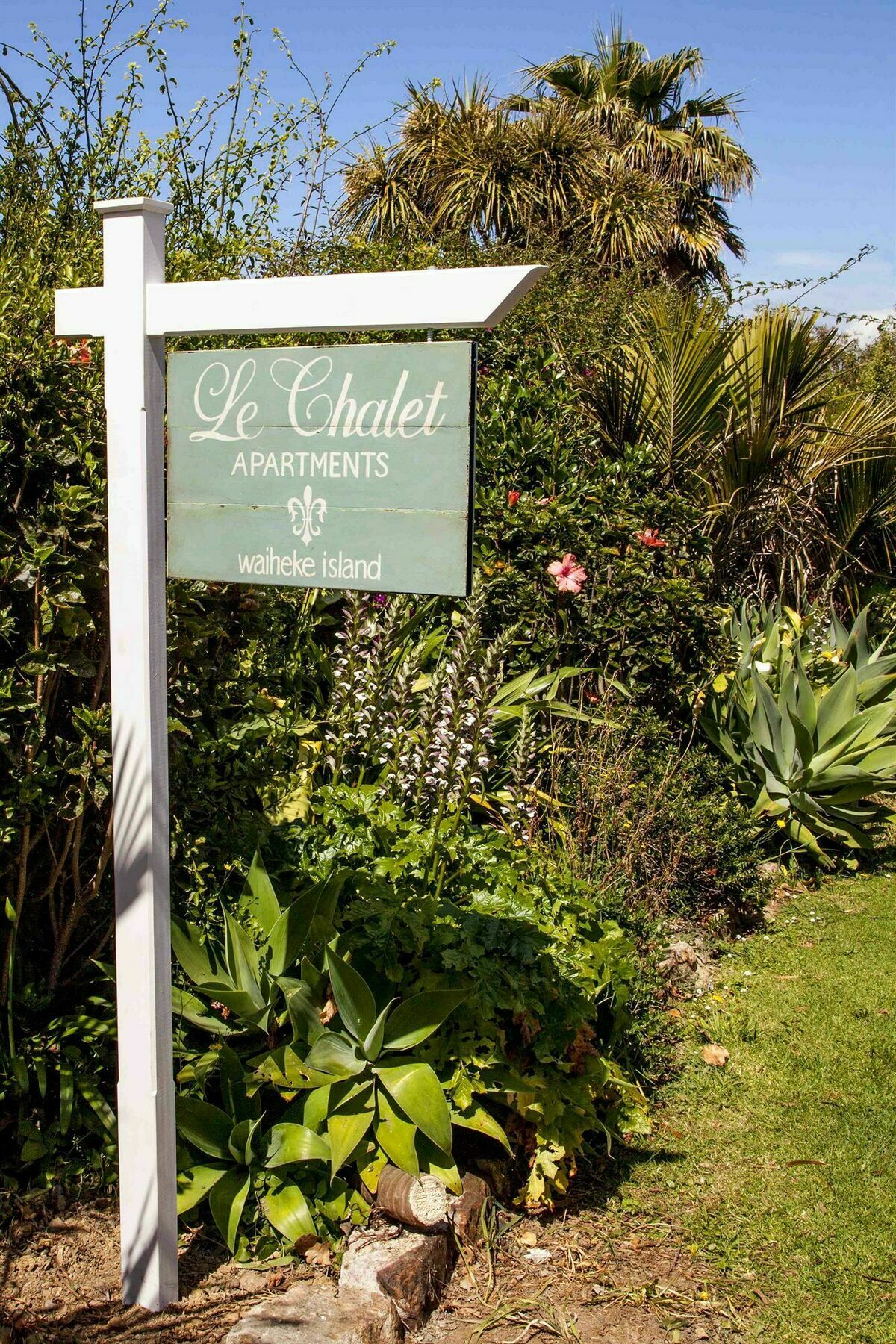 Le Chalet Waiheke Apartments Ostend Kültér fotó